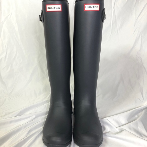 Hunter Shoes - Hunter Original Tall Rain Boot. Size 8